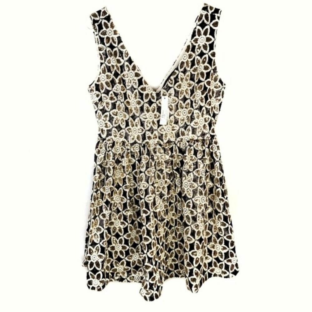 Ark & Co Gold Sequin Daisy Dress size L NWT